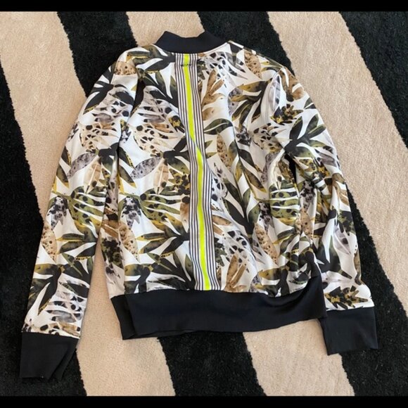 Gridiron Reversible Jacket - Picture 4 of 4